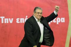 Κύριε Κουτσούμπα όλα καλά; Που πίνει το καφεδάκι του ο Πρόεδρος του ΚΚE αυτή την ώρα;