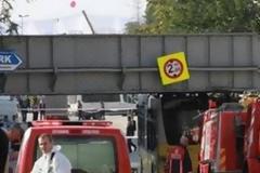 Κωνσταντινούπολη: Πάνω από 26 τραυματίες από έκρηξη σε αστυνομικό λεωφορείο