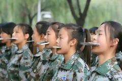 Στρατόπεδα απεξάρτησης από τα… κινητά [photos]