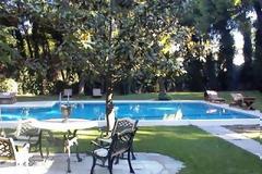 O μοναχικός ψηφοφόρος της Εκάλης: Δεν φαντάζεστε τι ψήφισε [photo]