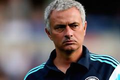 ΕΠΙΚΗ ΑΤΑΚΑ ΜΟΥΡΙΝΙΟ ΓΙΑ ΤΟΥΣ ΠΑΙΚΤΕΣ ΤΗΣ... ΑΡΣΕΝΑΛ!