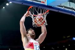 ΟΙ ΚΑΛΥΤΕΡΕΣ ΣΤΙΓΜΕΣ ΤΟΥ... ΑΠΟΛΥΤΟΥ MVP ΤΟΥ EUROBABASKET 2015 ΣΕ ΕΝΑ ΒΙΝΤΕΟ!