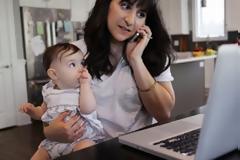 Τα θετικά του να είσαι εργαζόμενη μητέρα