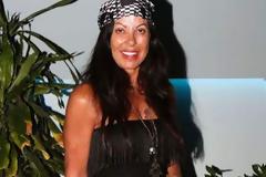 Η οικιακή βοηθός της Αντζελας Δημητρίου κάνει κάτι απίστευτο