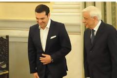 Ο Τσίπρας επέστρεψε στο Μαξίμου με δεμένα χέρια