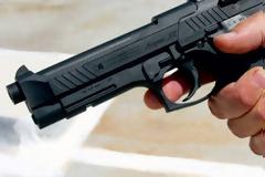 Ναρκωτικά, διαρρηκτικά εργαλεία,πιστόλι στην κατοχή 46χρονου