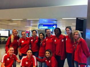 Φωτογραφία για ΜΕ ΜΙΑ ΕΙΚΟΝΑ... ΕΦΤΑΣΑΝ ΣΤΗΝ ΠΟΛΗ ΤΑ ΚΟΡΙΤΣΙΑ ΤΟΥ ΜΠΑΣΚΕΤΙΚΟΥ ΟΛΥΜΠΙΑΚΟΥ! (ΡΗΟΤΟ)