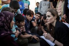 Για το 7ο παιδί τους ετοιμάζονται Πιτ και Τζολί