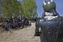 Μπέρδεμα για τους Σύριους πρόσφυγες στην Ανδριανούπολη