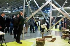 Γιγαντιαίος 3D εκτυπωτής για την εκτύπωση σπιτιών