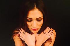 Εντυπωσιάζει λίγο πριν το φινάλε η Βασιλική Νταντά