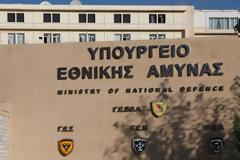 Πωλήσεις μη χρησιμοποιούμενων όπλων 300 εκ. σχεδιάζει το ΥΕΘΑ