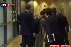 Αυτά είναι! Δείτε τι έκανε ο Γιούνκερ μόλις αντίκρισε τον Αλέκη Τσίπρα [video]