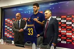 ΠΑΡΟΥΣΙΑΣΤΗΚΕ ΚΑΙ ΕΚΑΝΕ... ΑΠΟΚΑΛΥΨΕΙΣ Ο ΠΕΡΠΕΡΟΓΛΟΥ (ΡΗΟΤΟ)