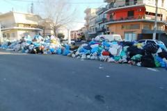 Πύργος: 400.000 ευρώ δίνει το ΚΕΕΛΠΝΟ για να φύγουν τα σκουπίδια!