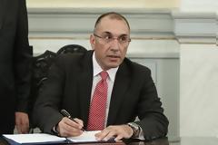 Ο ΓΕΡΜΑΝΙΚΟΣ ΤΥΠΟΣ ΓΙΑ ΤΗΝ ΠΑΡΑΙΤΗΣΗ ΤΟΥ Δ. ΚΑΜΜΕΝΟΥ