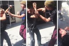 Ένας Τραμπούκος Χτυπούσε ένα ανήμπορο Τυφλό Παιδί - Η Θεία Δίκη όμως, ήρθε από Πίσω του…[video]