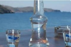 Σφοδρές αντιδράσεις για το φόρο στη τσικουδιά