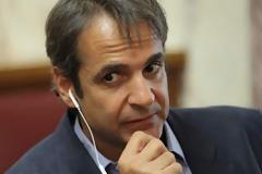 Κυριάκος Μητσοτάκης: Δεν αλλάζω το επώνυμό μου