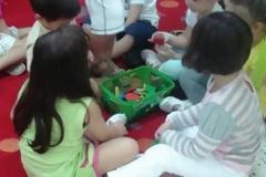 Σοκ στην Πάτρα: Κοριτσάκι δεν πήγαινε σχολείο γιατί δεν είχε φαγητό