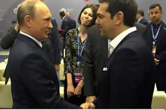 Τηλεφωνική επικοινωνία Τσίπρα-Πούτιν