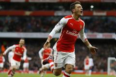 ΑΝΑΝΕΩΣΗ ΚΑΙ... ΑΥΞΗΣΗ ΓΙΑ ΟΖΙΛ ΣΤΑ ΠΛΑΝΑ ΤΗΣ ΑΡΣΕΝΑΛ