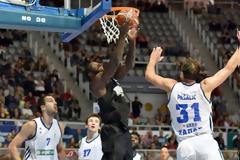 ΚΑΙ ΠΩΣ ΝΑ ΣΚΟΡΑΡΕΙΣ ΜΠΡΟΣΤΑ ΣΤΟΝ... ΓΙΑΝΓΚ; *ΒΙΝΤΕΟ*