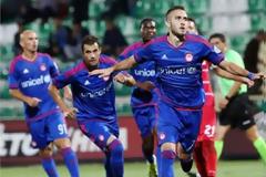 ΟΙ ΤΡΕΙΣ ΕΡΥΘΡΟΛΕΥΚΟΙ ΜΕ... ΠΕΙΡΑ ΑΠΟ PREMIER LEAGUE ΚΑΙ ΑΡΣΕΝΑΛ