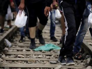 Φωτογραφία για Έβρος: Μετανάστης παρασύρθηκε θανάσιμα από τρένο