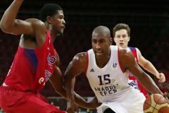 ΕΧΑΣΕ ΑΠΟ ΤΟΝ... ΧΑΪΝΣ ΚΑΙ ΤΗΝ ΠΑΡΕΑ ΤΟΥ Ο ΝΤΟΥΝΤΑ