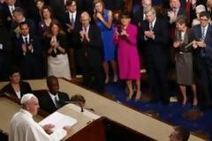 Κατάργηση της θανατικής ποινής ζήτησε ο Πάπας από το βήμα του Κογκρέσου