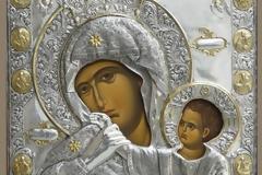 Έρχεται στην Πάτρα για ιερό προσκύνημα η εικόνα της Παναγίας Παραμυθίας