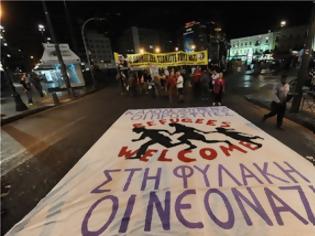 Φωτογραφία για Μαζικό και πετυχημένο το αντιφασιστικό αντιρατσιστικό συλλαλητήριο στις 25 Σεπτέμβρη