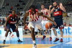 10ΛΕΠΤΟ ΒΙΝΤΕΟ ΑΠΟ ΤΟ ΟΛΥΜΠΙΑΚΟΣ - ΜΠΑΓΕΡΝ Μ.