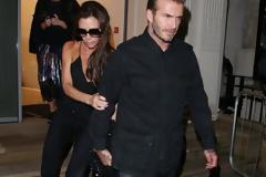 Ντροπιάστηκε η Βικτώρια Μπέκαμ - Την τσάκωσαν οι παπαράτσι λιώμα από το ποτό και με... βρεγμένο παντελόνι