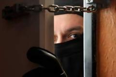 Εξαρθρώθηκε εγκληματική ομάδα – Είχαν διαπράξει 16 ληστείες και 71 κλοπές