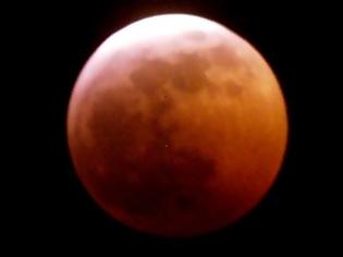 Φωτογραφία για Ολική έκλειψη Σελήνης, με μοναδικό φαινόμενο, ξημερώματα Δευτέρας 28/9