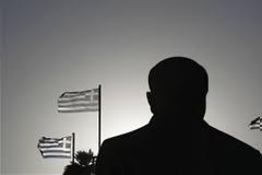 Ο κολοσσός που εγκαταλείπει την Ελλάδα