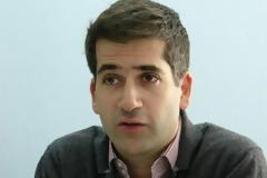 Ο στίχος του Ελύτη που ανέβασε ο Μπακογιάννης για τον πατέρα του