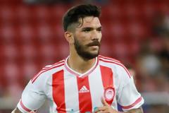 ΧΑΡΟΥΜΕΝΟΣ ΚΑΙ... ΑΙΣΙΟΔΟΞΟΣ Ο ΚΟΛΟΒΟΣ!