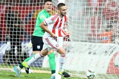 ΑΥΤΟ ΕΓΡΑΦΕ ΤΟ ΜΠΛΟΥΖΑΚΙ ΤΩΝ... ΠΑΝΗΓΥΡΙΣΜΩΝ ΤΟΥ ΦΟΡΤΟΥΝΗ! (PHOTOS)