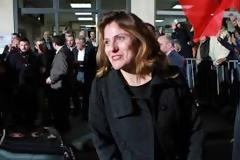 Μ. Μπαζιάνα: 