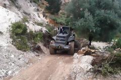 Κεφαλονιά: Μηχανήματα του στρατού από Άραξο και Ανδραβίδα για τις καταστροφές