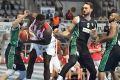 ΕΚΠΛΗΚΤΙΚΗ ΑΜΥΝΑ, ΓΚΟΛ-ΦΑΟΥΛ ΣΤΗΝ ΕΠΙΘΕΣΗ ΚΑΙ... ΚΡΑΥΓΗ ΠΑΝΗΓΥΡΙΣΜΟΥ ΑΠΟ ΤΟΝ ΓΙΑΝΓΚ! *ΒΙΝΤΕΟ*