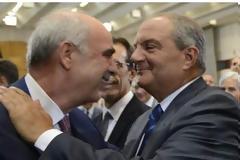 Μαλλιά κουβάρια για τις υποψηφιότητες στη ΝΔ