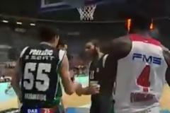 «ΚΑΤΕΔΑΦΙΣΕ» ΤΟΝ ΠΡΕΛΝΤΖΙΤΣ Ο... ΓΙΑΝΓΚ! *ΒΙΝΤΕΟ*