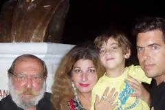 “Εδώ είναι του Ρασούλη” - Τον τίμησαν οι συμπατριώτες του και η κόρη του Ναταλία