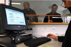 Η ώρα της Εφορίας: Τι θα πληρώσουν οι φορολογούμενοι μόνο τον Οκτώβριο