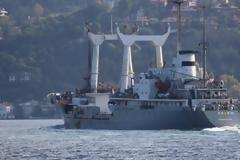 Τρόμος στην Τουρκία - Δεν προλαβαίνουν να μετράνε τα ρωσικά πολεμικά που περνούν το Βόσπορο! (βίντεο)