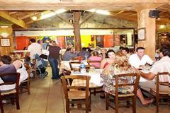 Πανικός σε ταβέρνα του Ηρακλείου: Πως γαμπρός επανέφερε στη ζωή τον πεθερό του